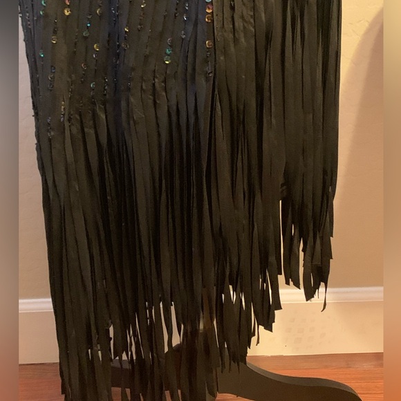 Hong Ni black sequined fringed cocktail dress, v-neck. New w/tags. Beautiful. - Picture 3 of 14